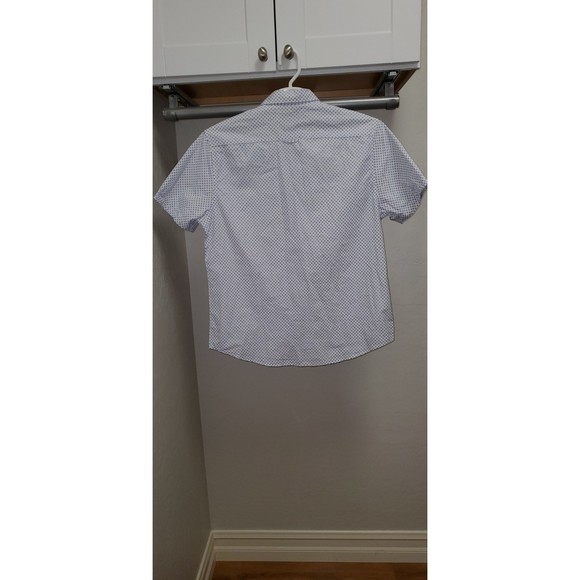 Men's Denim and Flower Short Sleeve Button Down Dress Shirt - Picture 4 of 4